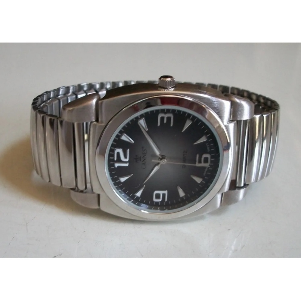 Men's Silver Finish Stretch Band Fashion Dress Up Or Casual Wear Watch